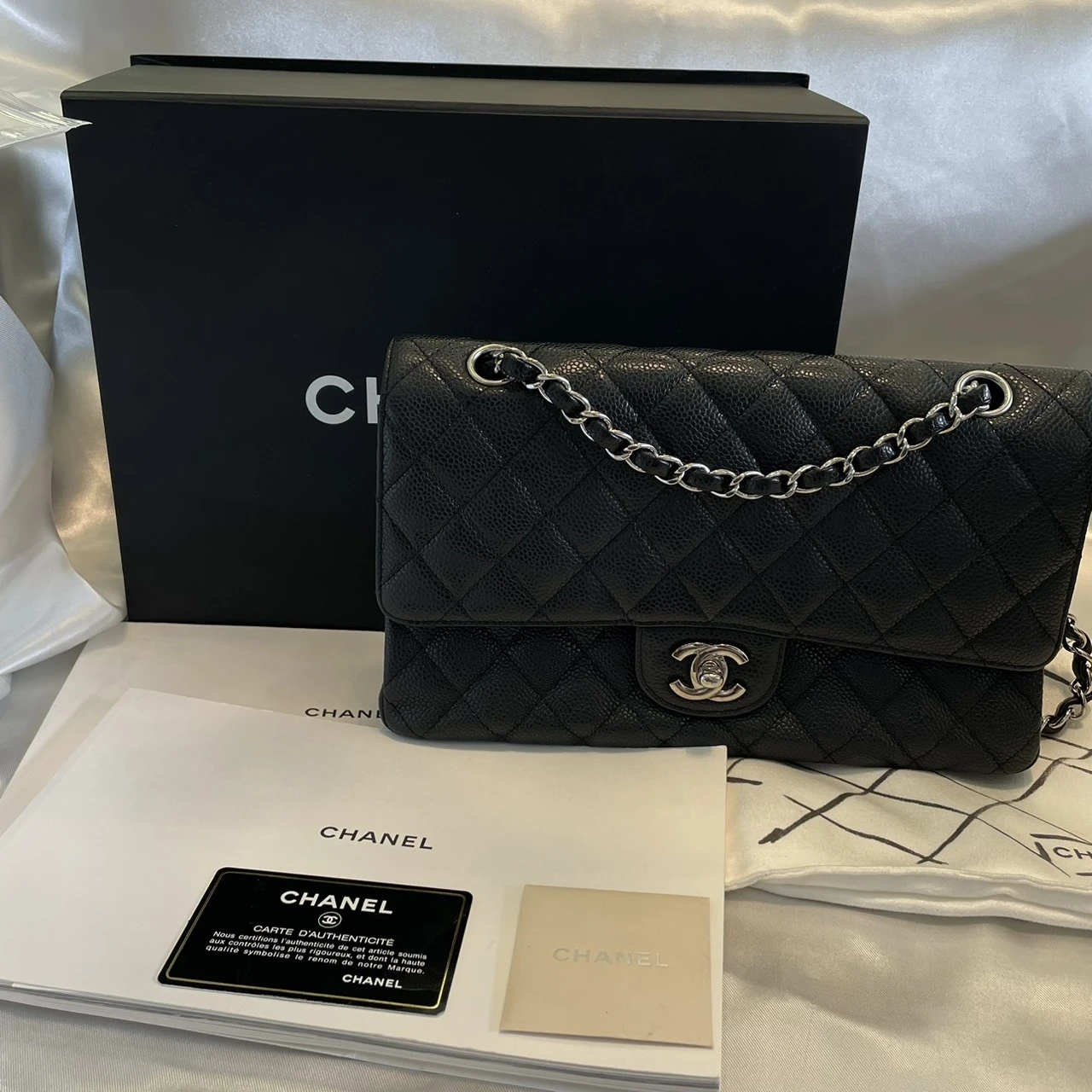  Chanel classic 10 SHW  