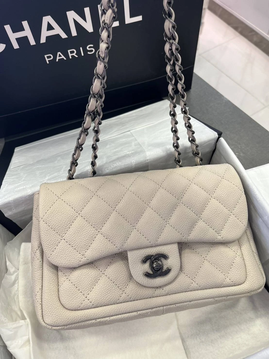 CHANEL 9Flap Bag